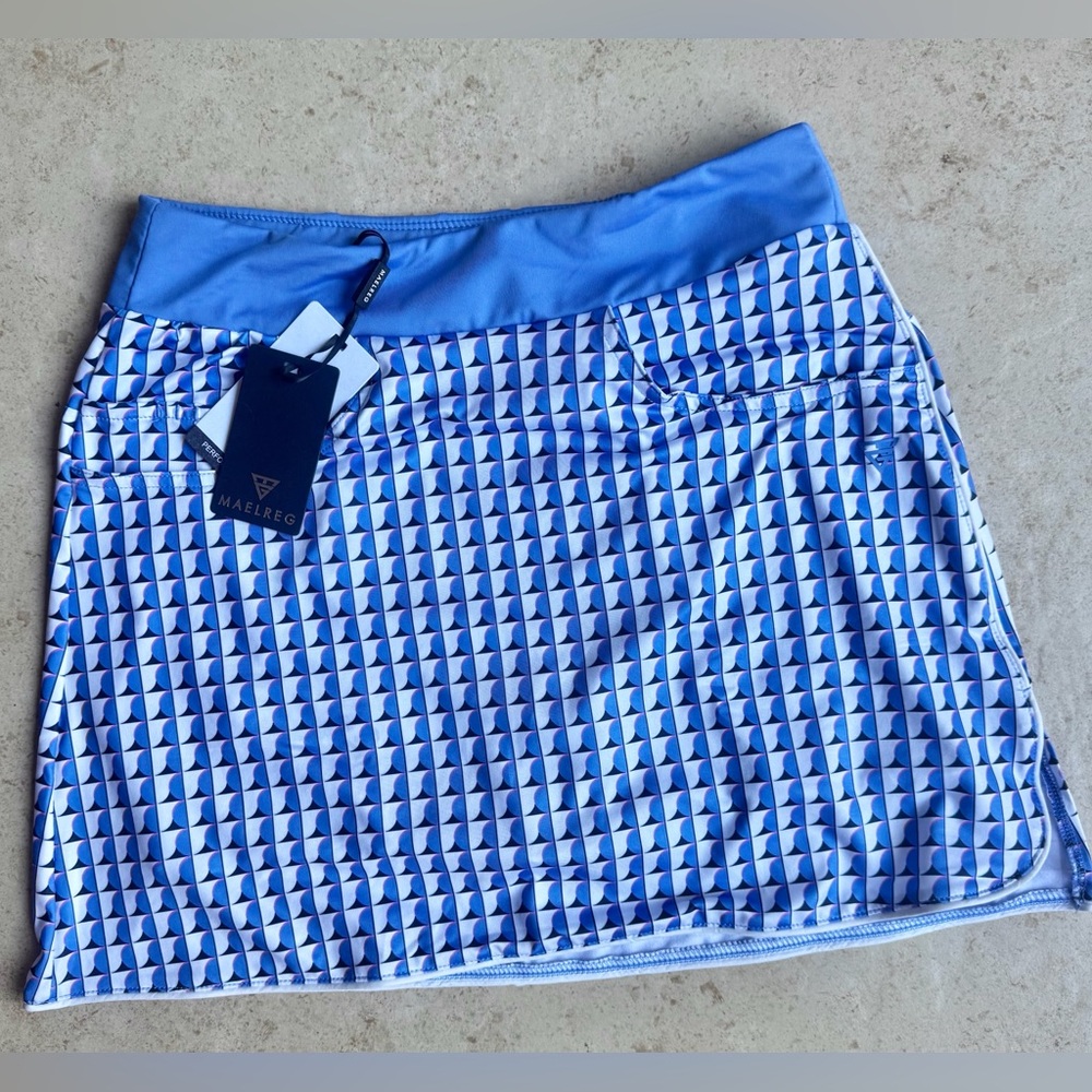 NWT Maelreg Performance Blue White and Pink Geometric Women's Golf Skort